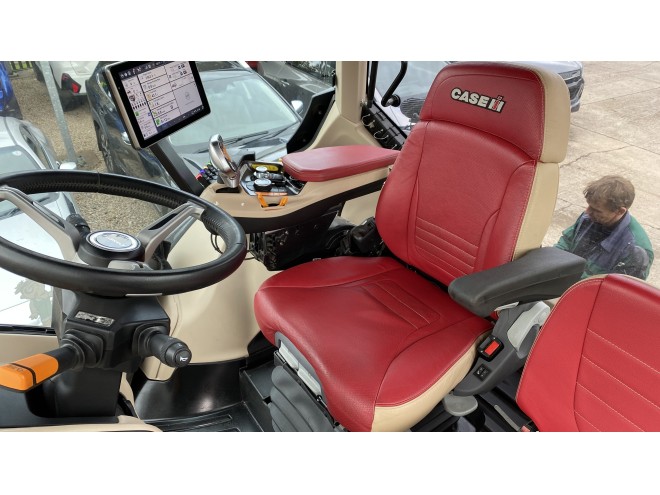 Case IH Puma 200 CVX AFS Connect C/W Front Linkage and Full Accuguide