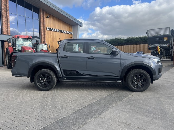 Isuzu D-Max V-Cross Steel Edition Auto