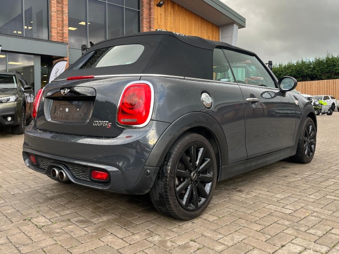 Mini Cooper S Convertible Auto