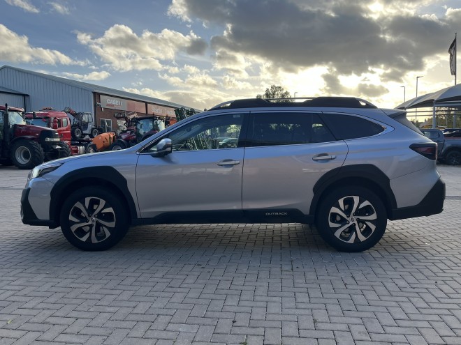 Subaru Outback Touring