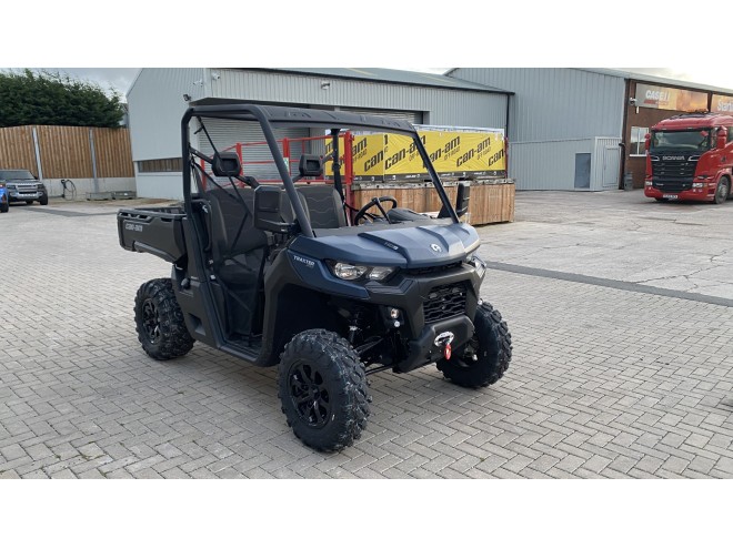 Can-Am SSV Traxter XU HD9 BE ABS DEMO Dusty Navy Satin