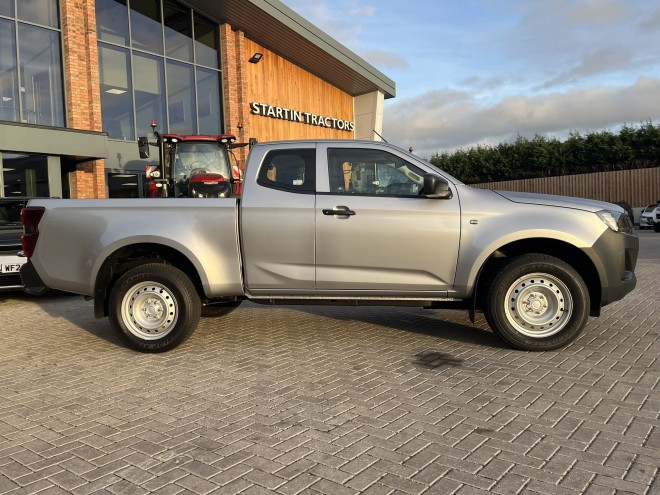 Isuzu D-MAX Utility Extended Cab Mercury Silver