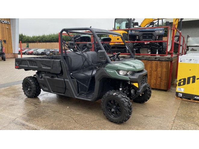 Can-Am SSV Traxter PRO DPS 64 HD10