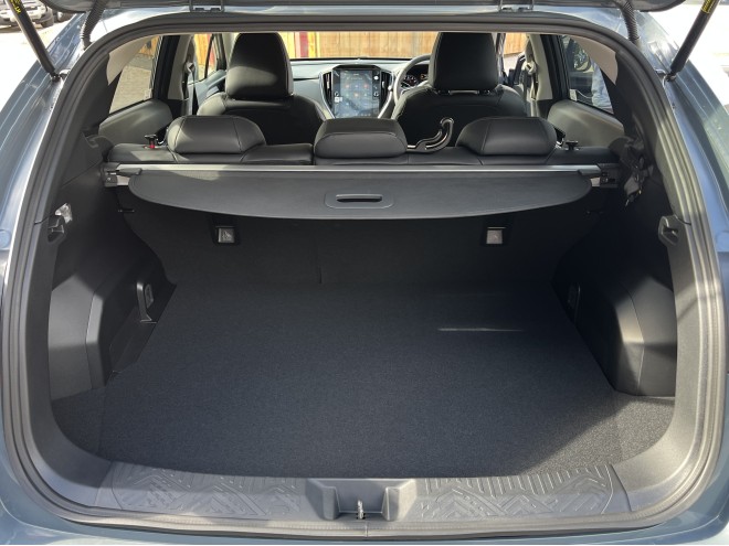 Subaru Crosstrek Touring 2.0 e-Boxer AT AWD Offshore Blue Metallic