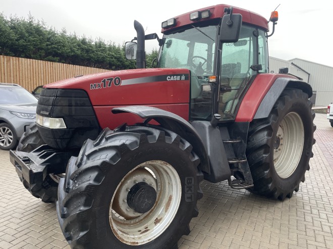 Case IH MX 170