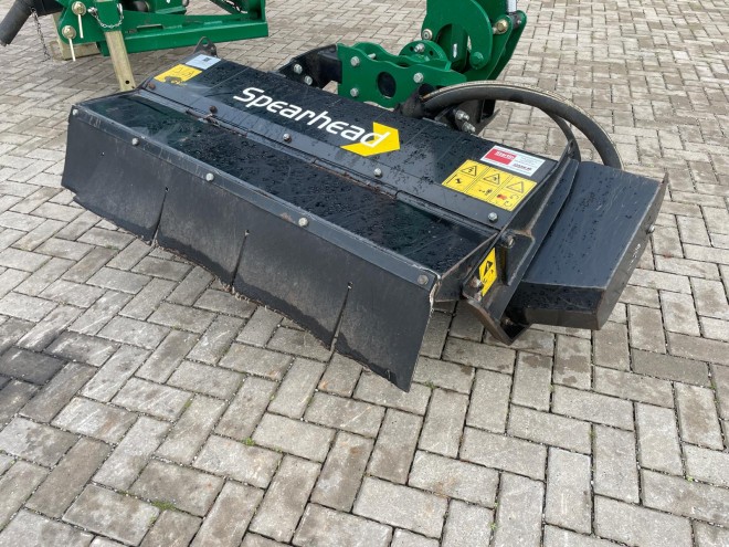 Spearhead Twiga 600  C/W 1.2M head and road lights