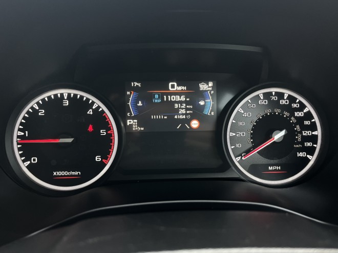 Isuzu D-Max DL20 Double cab Spinel Red