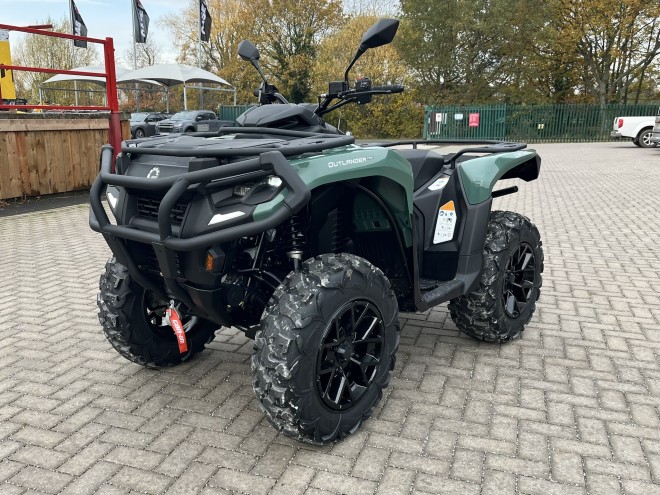 Can-Am ATV Outlander PRO XU HD7 ABS DEMO