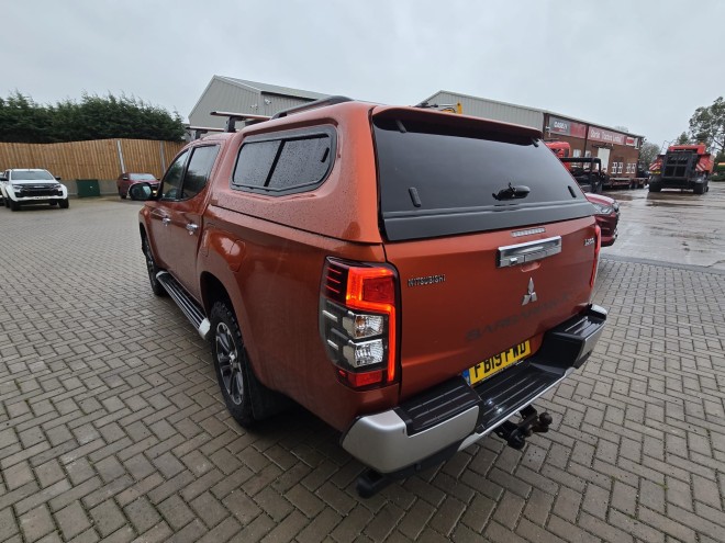 Mitsubushi L200 Barbarian X