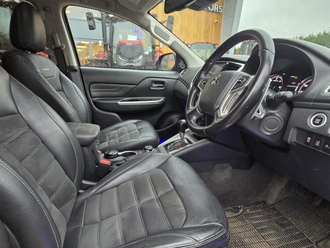 Mitsubushi L200 Barbarian X