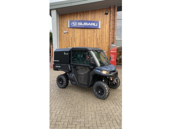 Can-Am SSV Traxter XU HD9 BE ABS DEMO Dusty Navy Satin with cab and HME canopy