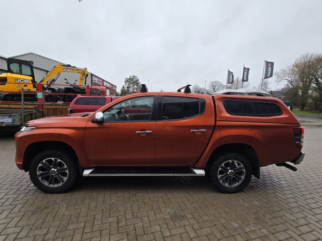 Mitsubushi L200 Barbarian X