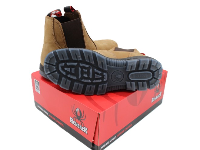 Redback Crazy Horse Soft Toe Boot, Dealer boots, agri footwear, farming boots, walking boots, country style, Startin Tractors