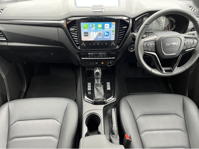 Isuzu D-MAX V-Cross Automatic Biarritz Blue