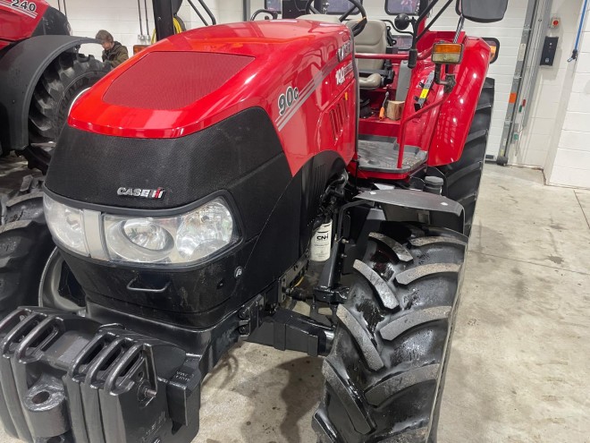 Case IH Farmall 90 C ROPS 24 x 24 Power shuttle