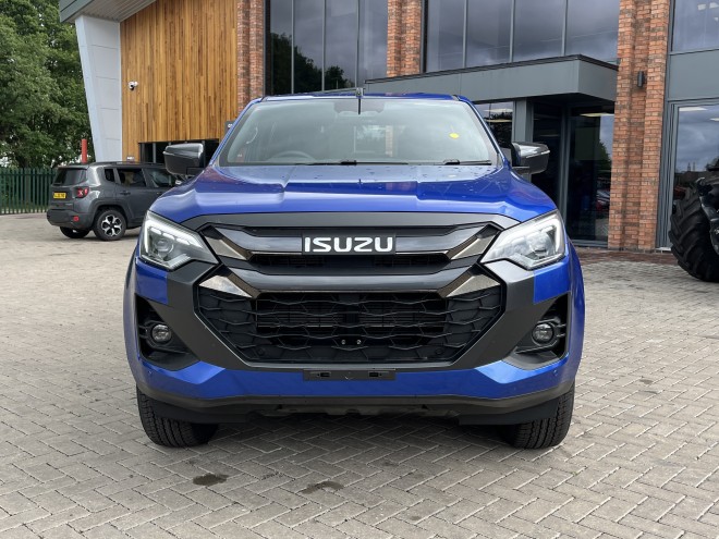 Isuzu D-MAX V-Cross Automatic Biarritz Blue