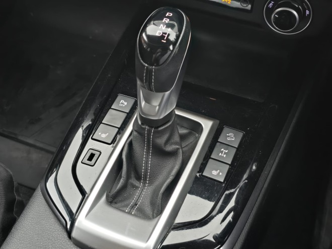 Isuzu D-MAX DL40 Automatic