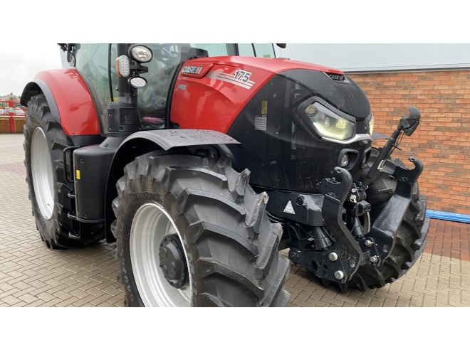Case IH Puma 175 CVX Front Linkage Accuguide Ready