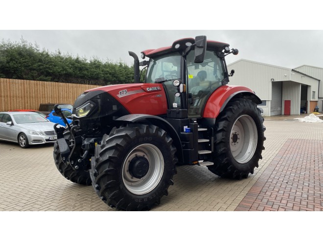 Case IH Puma 175 CVX Front Linkage Accuguide Ready