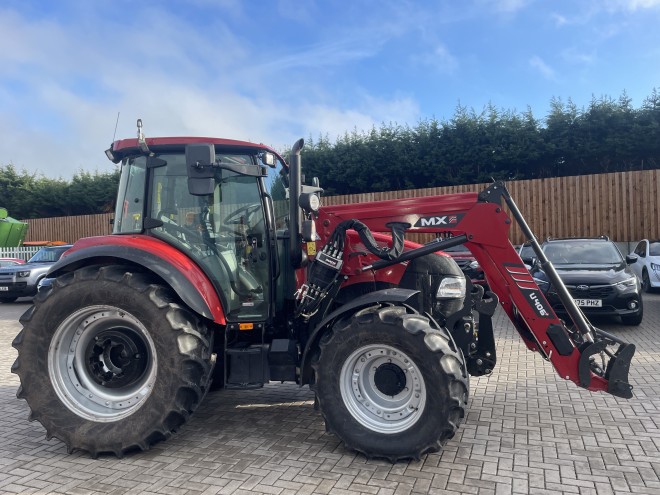 Case IH Farmall 100C with front linkage and front MX Loader