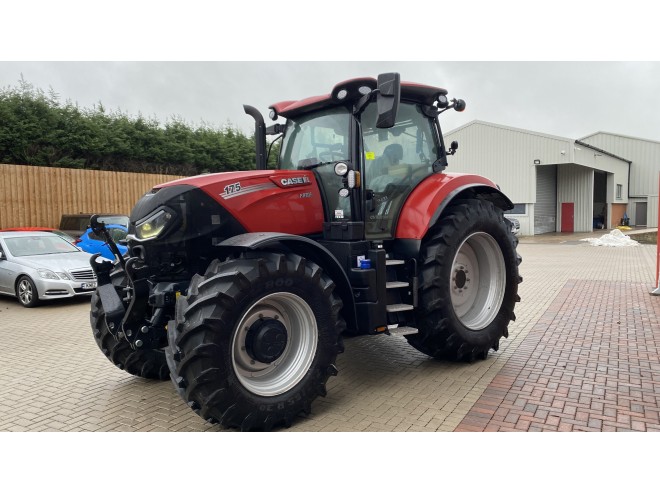 Case IH Puma 175 CVX Front Linkage Accuguide Ready