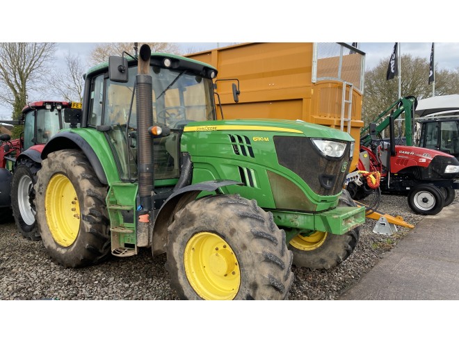 John Deere 6130M