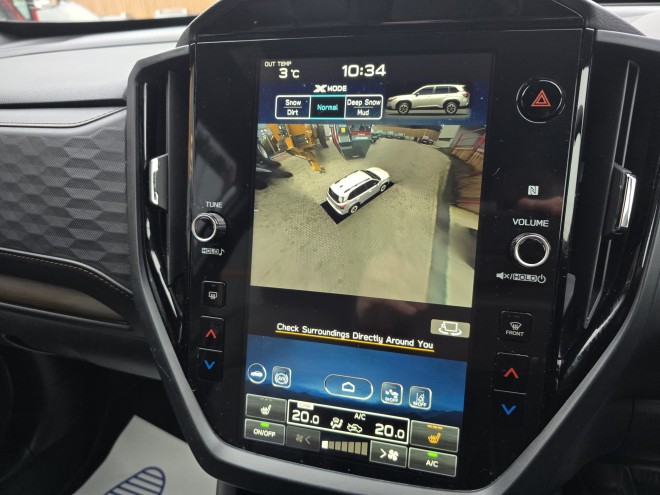 Subaru Forester 2.0i e-Boxer Touring 5dr Lineartronic