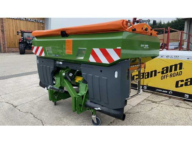 Amazone ZAV 3200 Profis Tronic V3 Disc Isobus with weigher Hopper cover and Parking wheels PTO Drive (OUT OF SEASON)