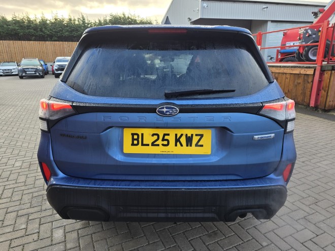 Subaru Forester 2.0i e-Boxer Touring 5dr Lineartronic