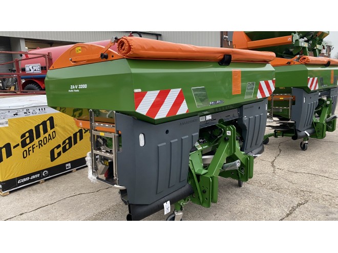 Amazone ZAV 3200 Profis Tronic V3 Disc Isobus with weigher Hopper cover and Parking wheels PTO Drive (OUT OF SEASON)