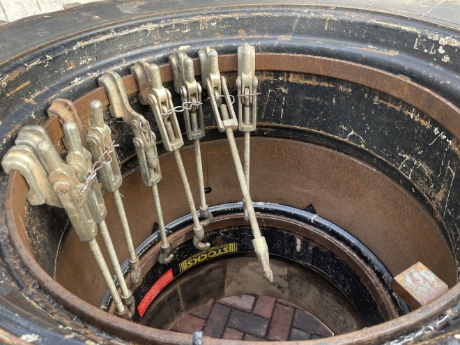 Stocks Duals 20.8R38 99% tread X8 clamps