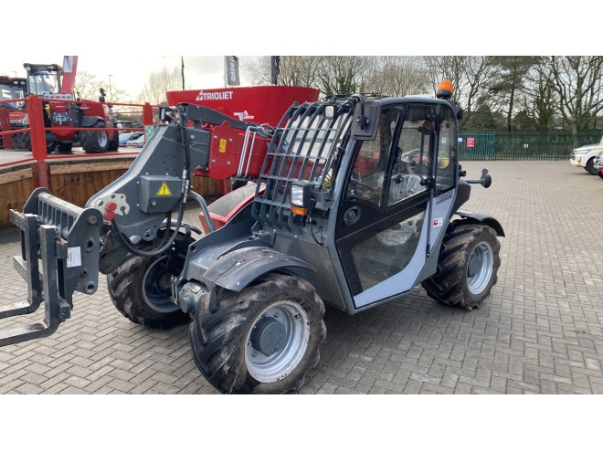 Weidemann T5522 Euro Headstock Low Profile Roof