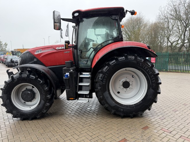 Case IH Puma 165 Multicontroller Full Powershift Front Linkage