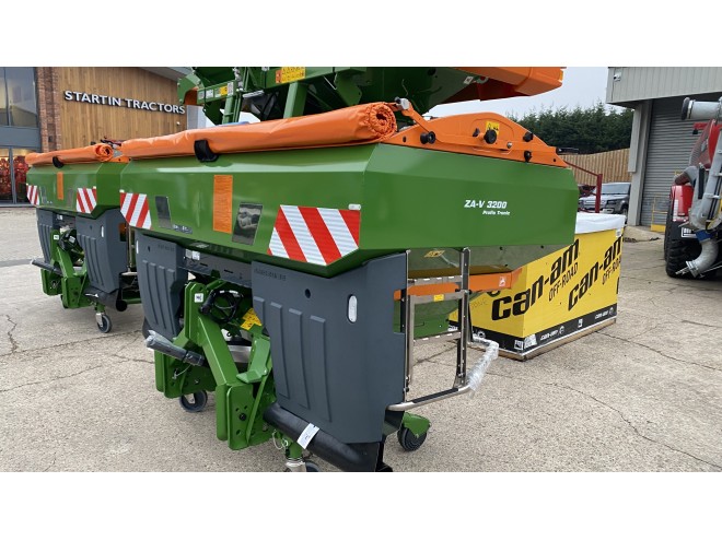 Amazone ZAV 3200 Profis Tronic V3 Disc Isobus with weigher Hopper cover and Parking wheels PTO Drive (OUT OF SEASON)