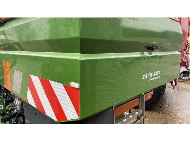 Amazone ZATS 4200 Profis Tronic Hydro C/W TS 30 Flow Control  Low level sensor EZ Check (OUT OF SEASON) Special