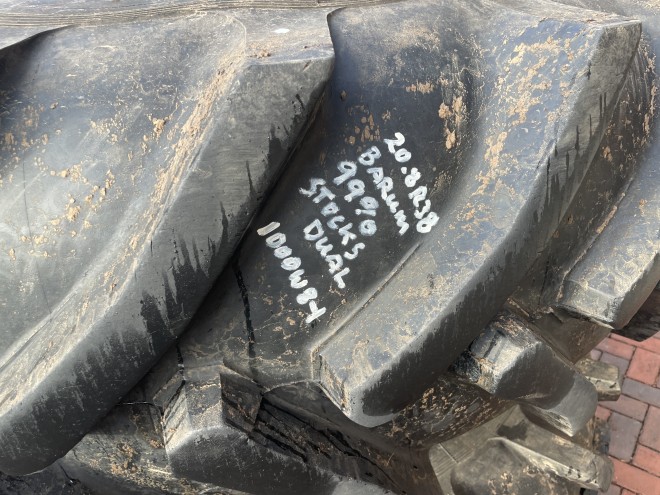 Stocks Duals 20.8R38 99% tread X8 clamps