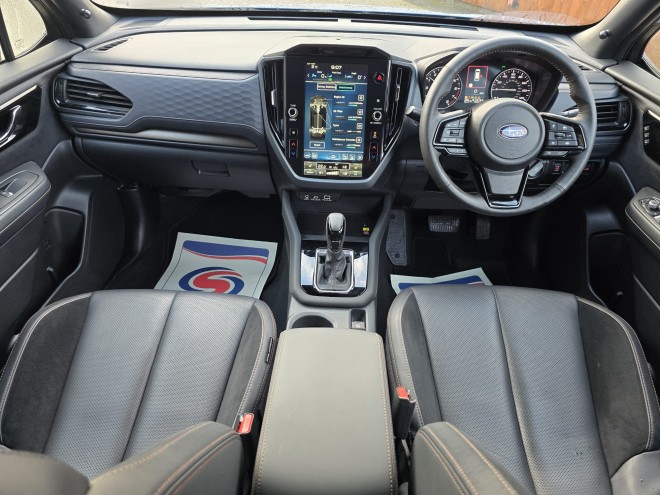 Subaru Forester 2.0i e-Boxer Touring 5dr Lineartronic