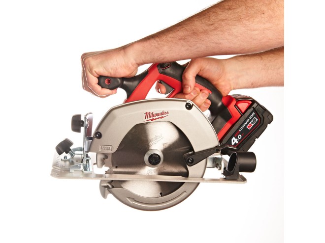 M18&trade; 55mm Circular Saw for wood & plastic Part: HD18 CS-0. Milwaukee dealer, Milwaukee power tools, M18 battery, Circular saw, Milwaukee Circular saw, saw, 55mm circular saw, UK delivery, click & collect, Startin Tractors
