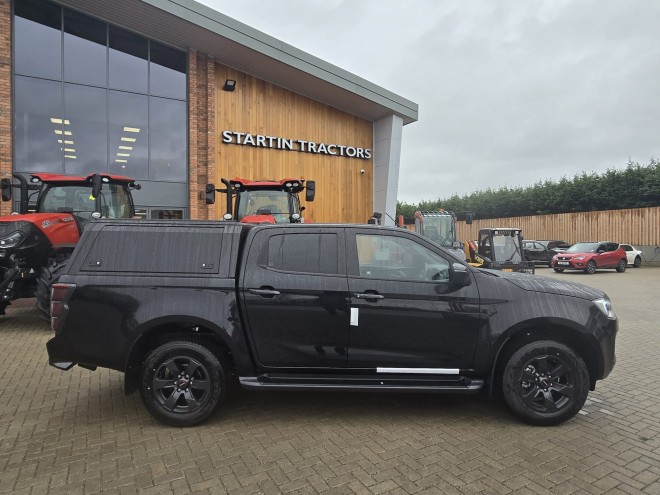 Isuzu D-MAX V-Cross Commercial Automatic