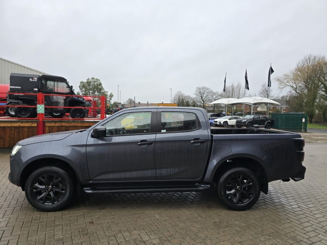 Isuzu D-max 1.9 V-Cross Double Cab 4x4 Auto