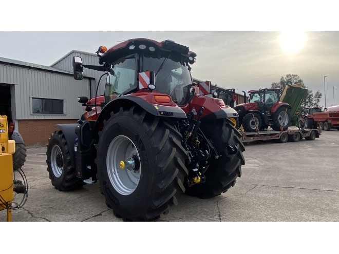 Case IH AFS Connect Demo Puma 240CVX Front Linkage Front PTO Accuguide Level 3 Complete