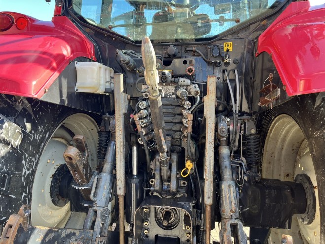 Valtra T202 Reverse drive C/W front linkage front PTO