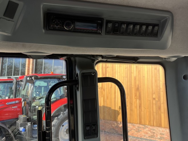 Valtra T202 Reverse drive C/W front linkage front PTO