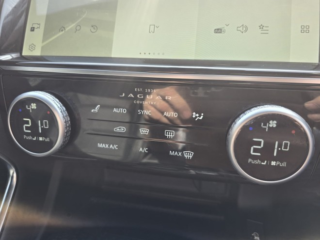 JAGUAR EPACE RDYNAMIC SE BLK D MHEV