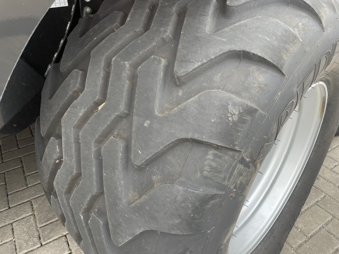 Case IH LB434 XL Baler (120 x 90) Ex Demo Pro Pack inc Suspended steered axle