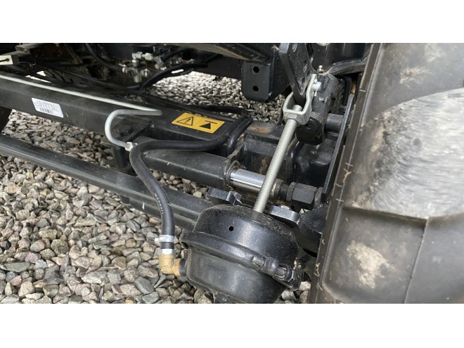 Case IH LB434 XL Baler (120 x 90) Ex Demo Pro Pack inc Suspended steered axle