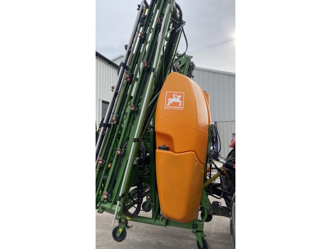 Amazone UF 1201 18M Sprayer