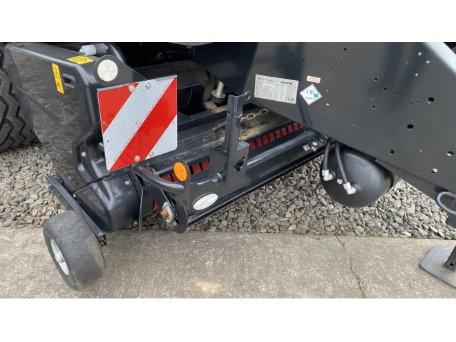 Case IH LB434 XL Baler (120 x 90) Ex Demo Pro Pack inc Suspended steered axle