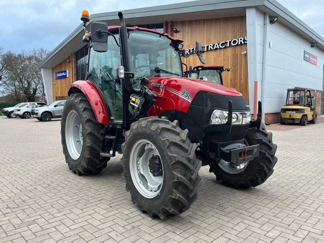 Case IH Farmall 95c Loader Ready