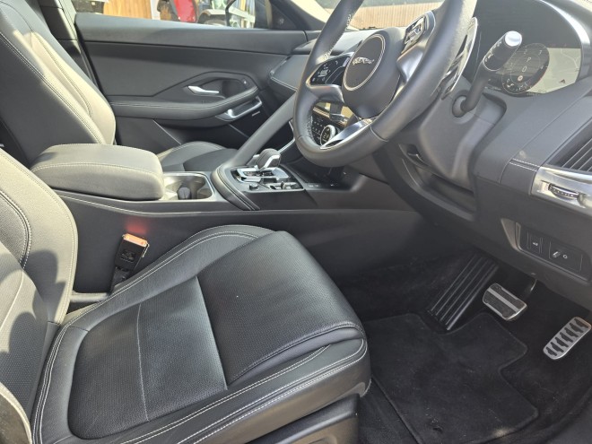 JAGUAR EPACE RDYNAMIC SE BLK D MHEV